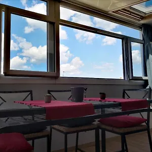 180-sur-le-ciel-5-minutes-du-port.fr-provencehotel.com/