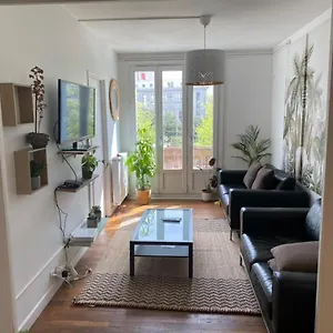 Séjour chez l'habitant Chambre Meublee Verte Boulevard Joseph Vallier, Grenoble